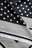 Polka Silky Blend Square Scarf Mono /20=